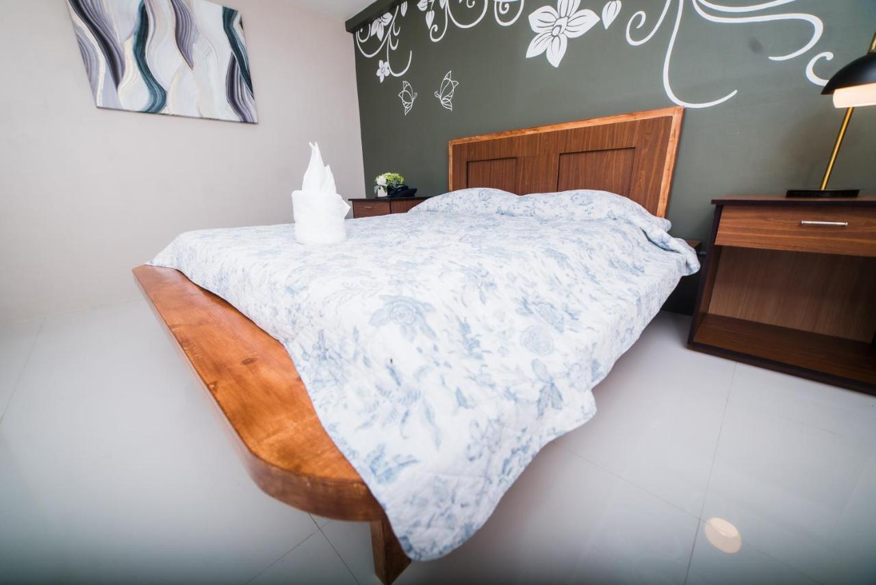Jsb Suites 第波罗 外观 照片